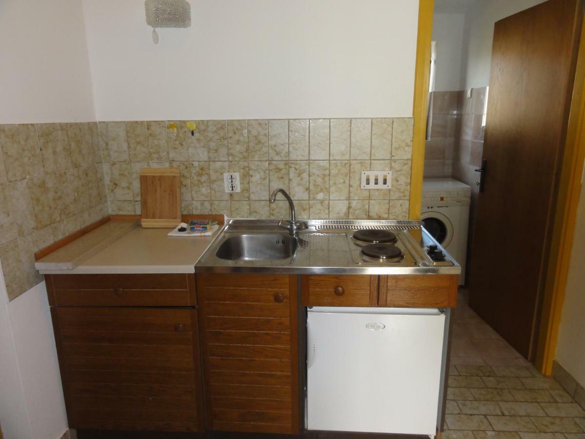 Nice And Cozy Apartment Ferry In Μεντουλίν Εξωτερικό φωτογραφία