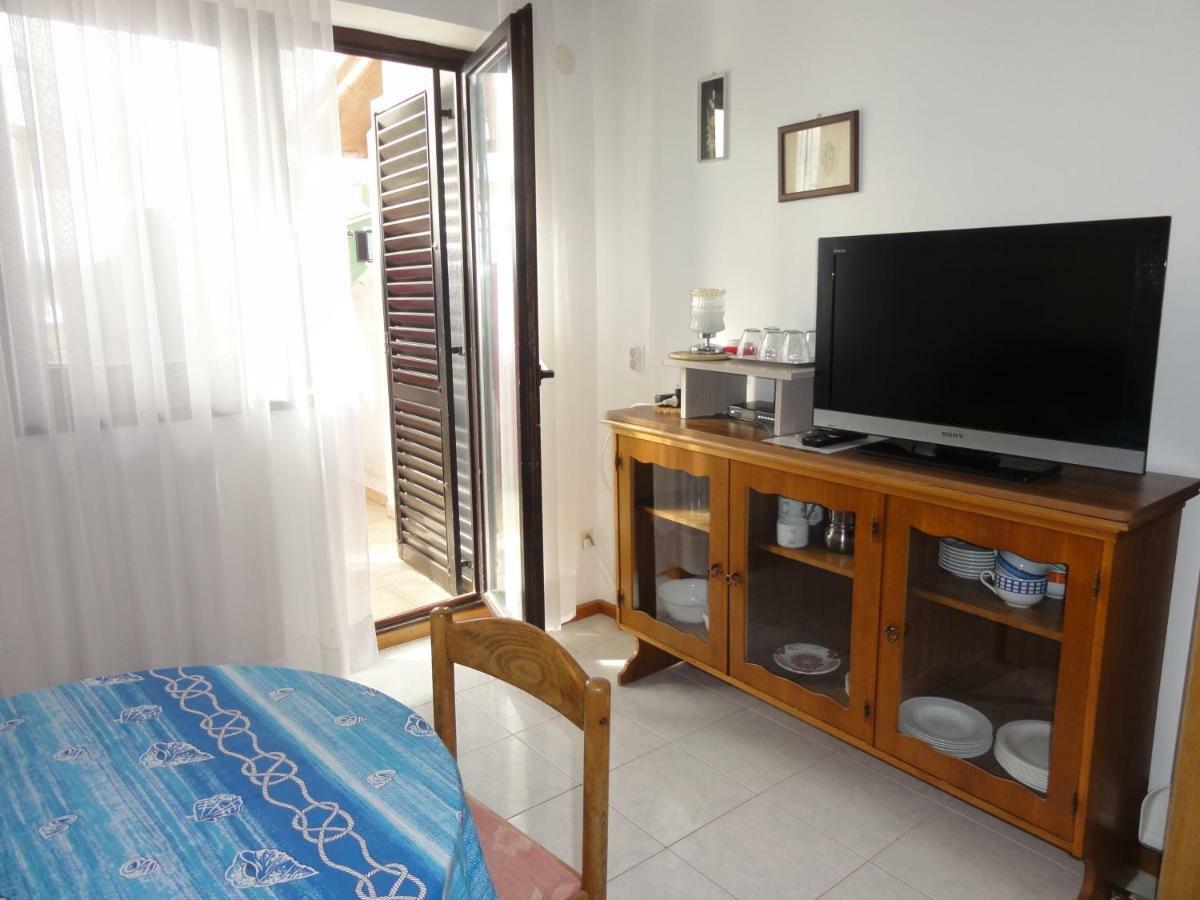 Nice And Cozy Apartment Ferry In Μεντουλίν Εξωτερικό φωτογραφία