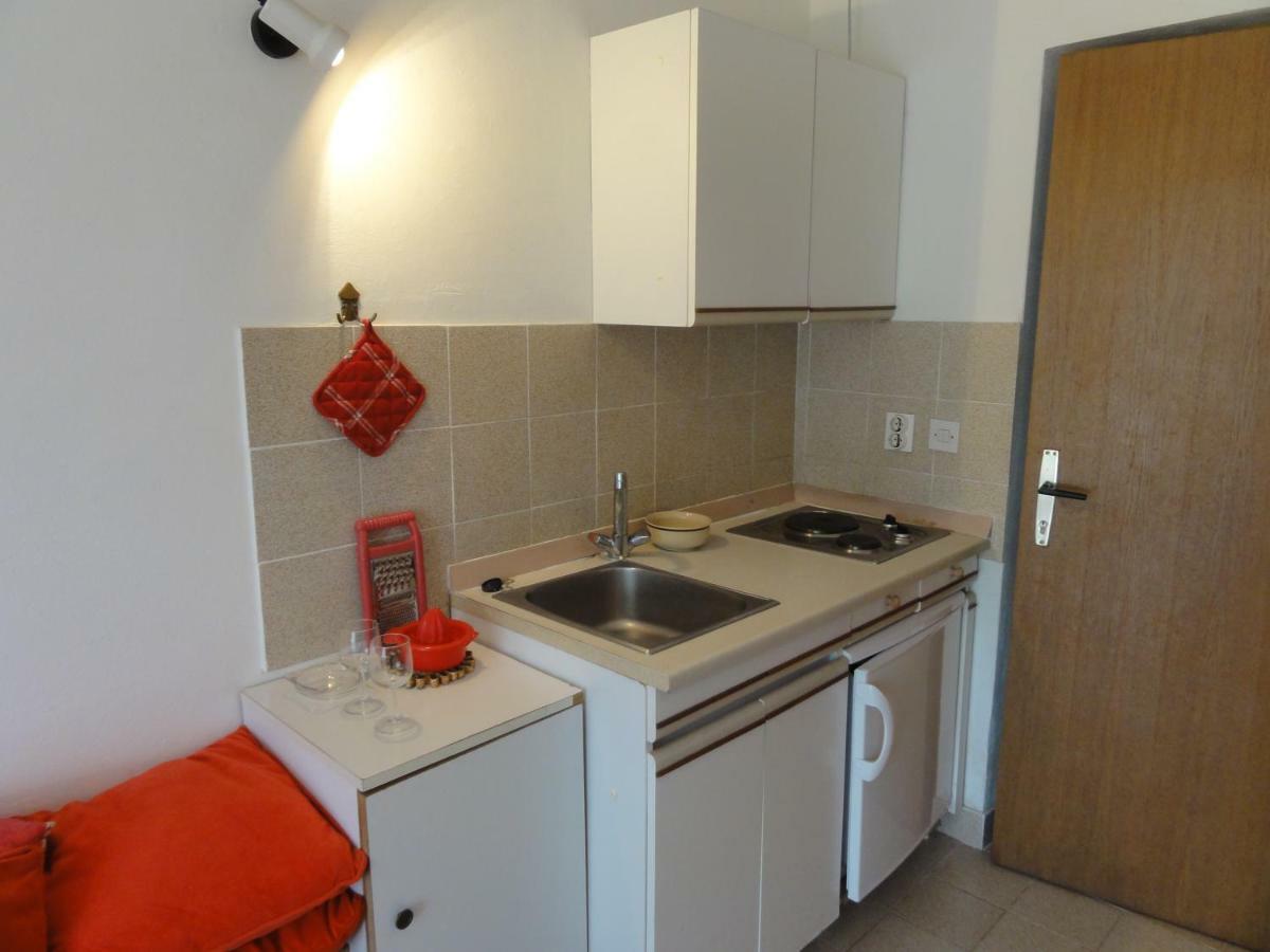 Nice And Cozy Apartment Ferry In Μεντουλίν Εξωτερικό φωτογραφία