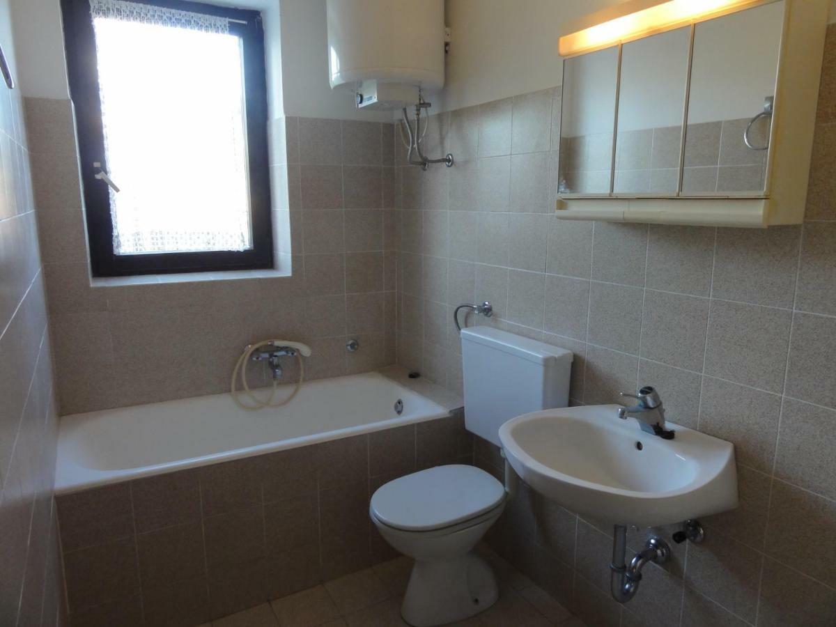 Nice And Cozy Apartment Ferry In Μεντουλίν Εξωτερικό φωτογραφία