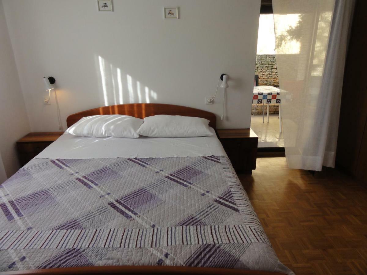 Nice And Cozy Apartment Ferry In Μεντουλίν Εξωτερικό φωτογραφία