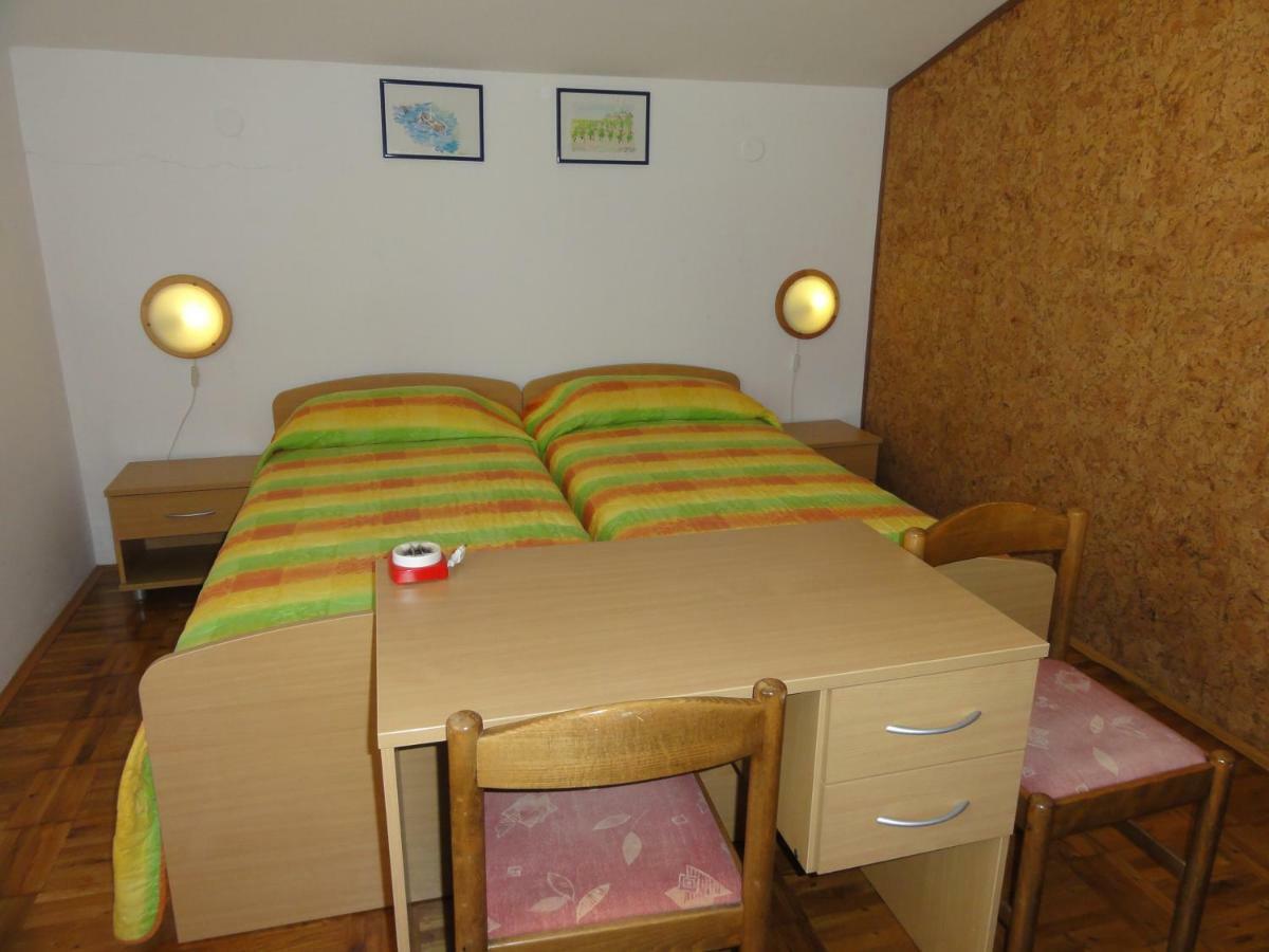 Nice And Cozy Apartment Ferry In Μεντουλίν Εξωτερικό φωτογραφία